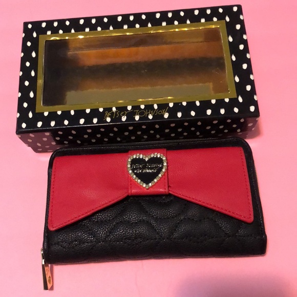Betsey Johnson Handbag & Wallet Set - Picture 11 of 16